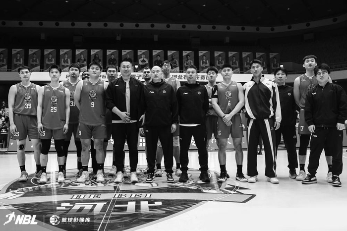 0∶2不敌江西鲸裕清酒队 石家庄翔蓝队 止步季后赛首轮|翁金郎|NBL|王炫|赛季|领先_新浪体育_新浪新闻